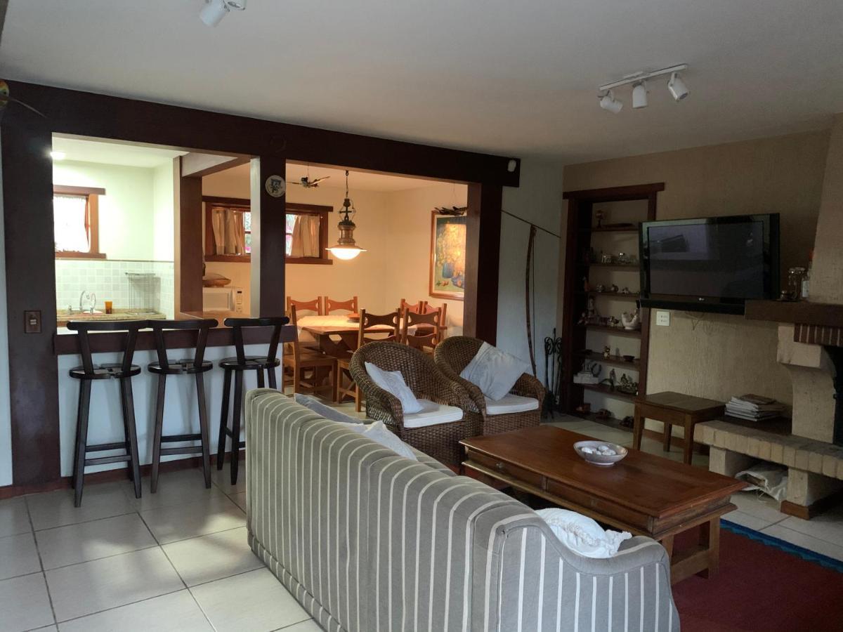Linda Casa! Aconchegante E Com Otima Localizacao Villa Campos do Jordão Екстериор снимка