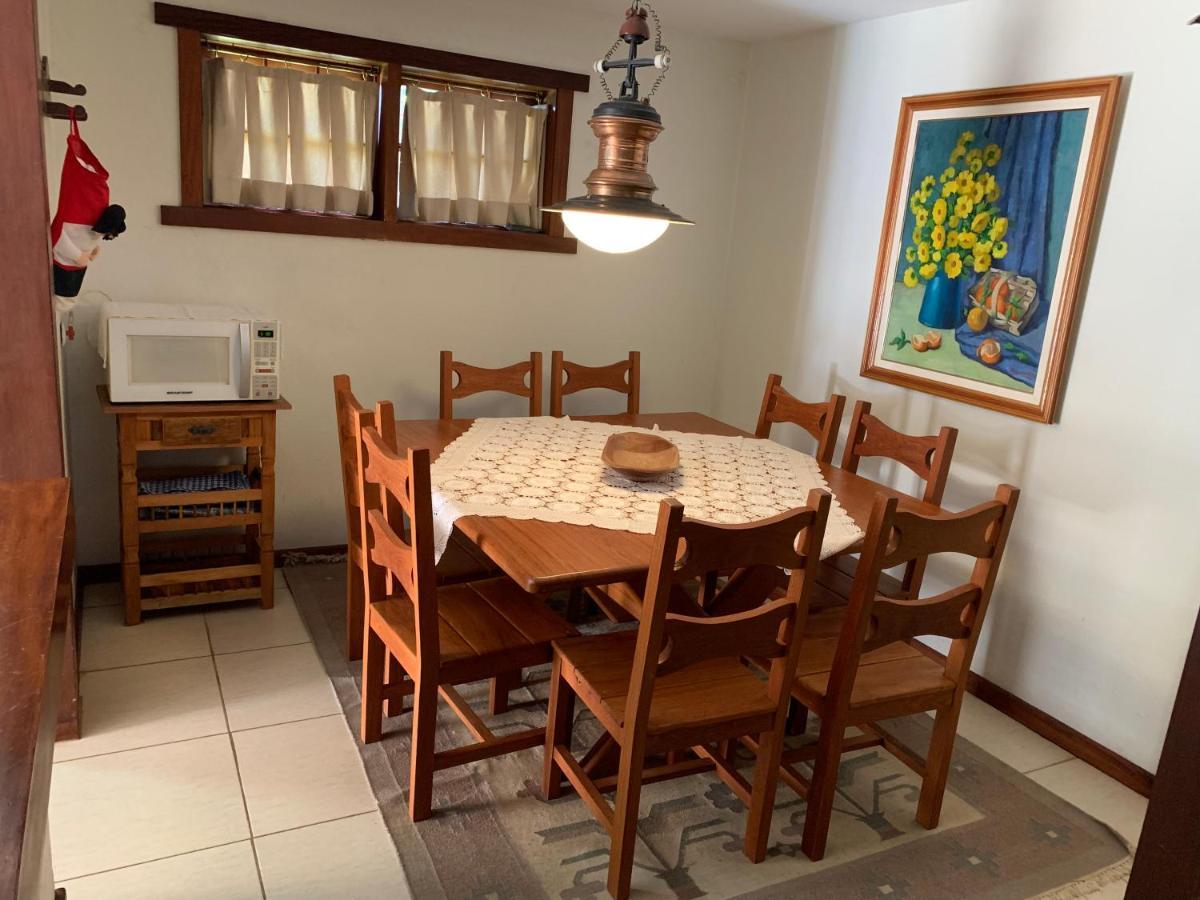 Linda Casa! Aconchegante E Com Otima Localizacao Villa Campos do Jordão Екстериор снимка