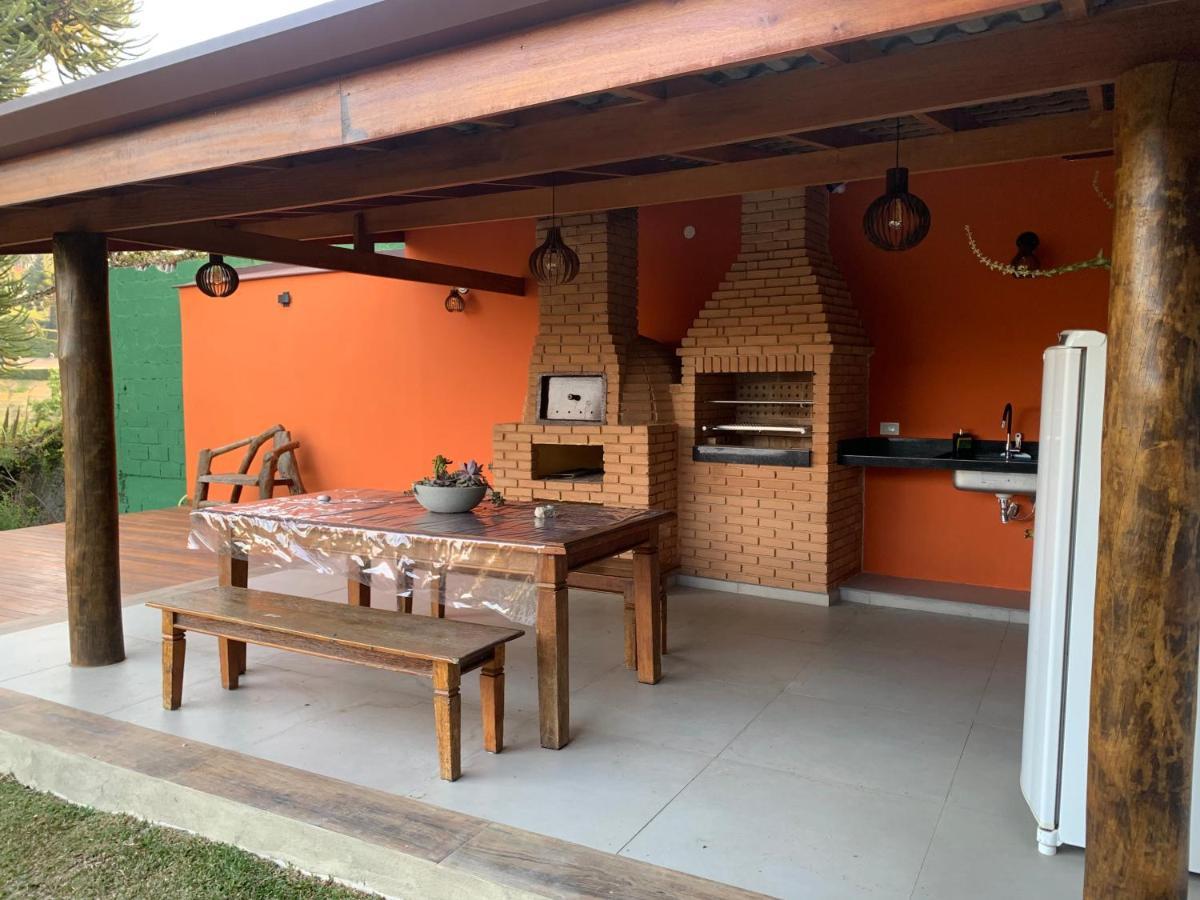Linda Casa! Aconchegante E Com Otima Localizacao Villa Campos do Jordão Екстериор снимка