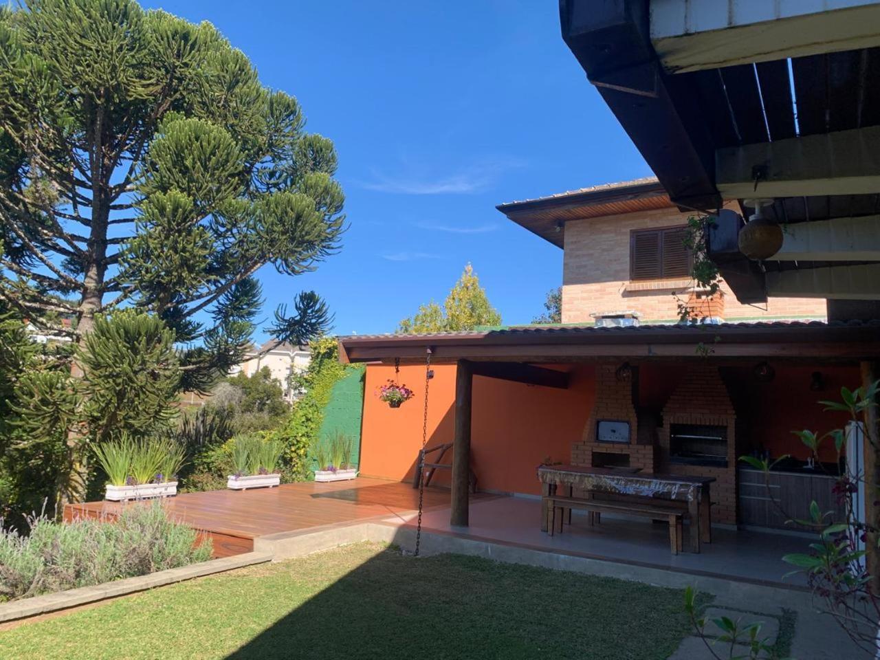 Linda Casa! Aconchegante E Com Otima Localizacao Villa Campos do Jordão Екстериор снимка